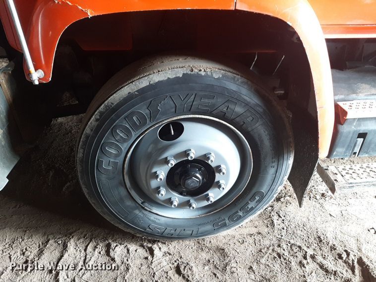 image for item DV9784 1988 GMC Top Kick dump truck