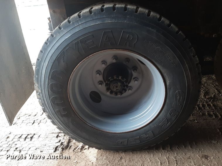 image for item DV9784 1988 GMC Top Kick dump truck