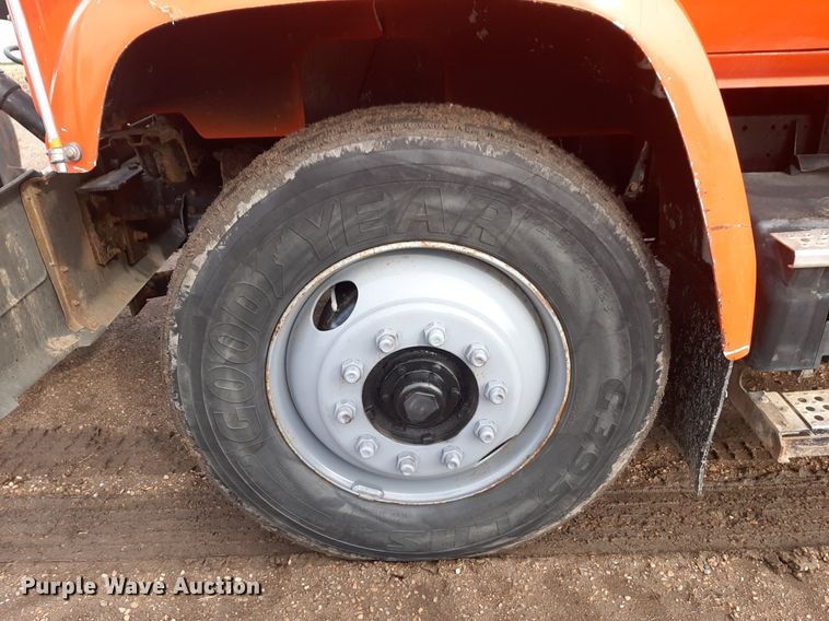 image for item DV9784 1988 GMC Top Kick dump truck