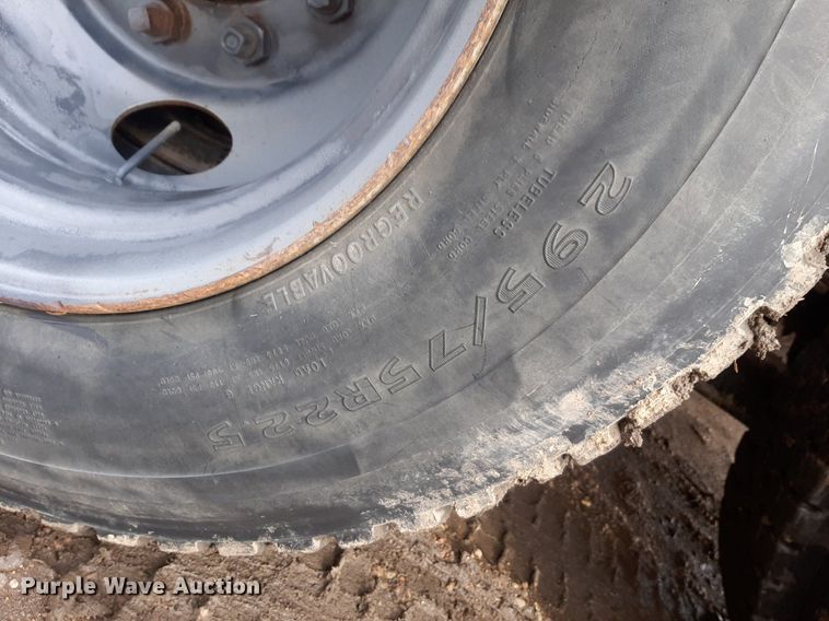 image for item DV9784 1988 GMC Top Kick dump truck