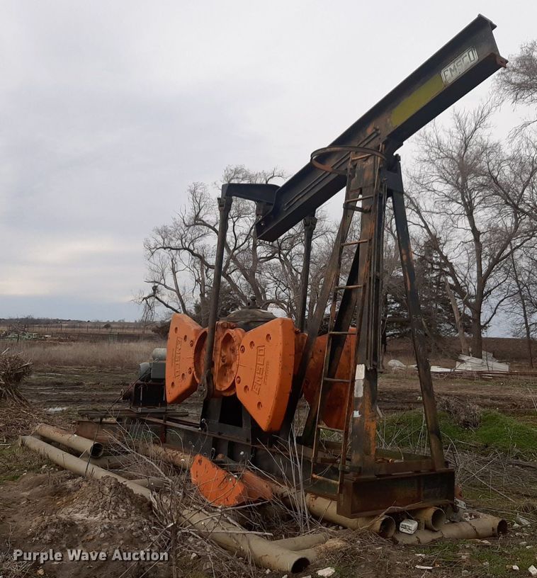 image for item DV9796 Emsco pump jack