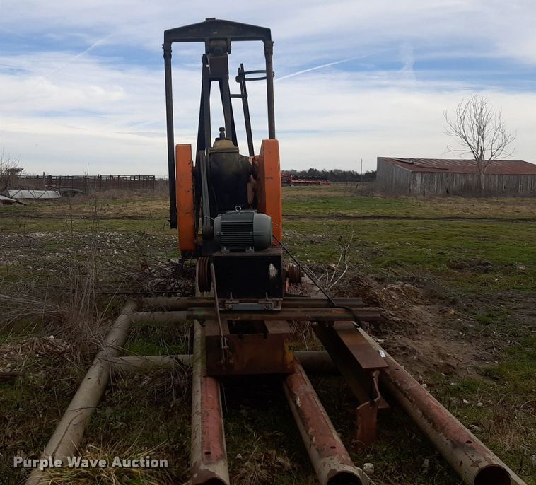 image for item DV9796 Emsco pump jack