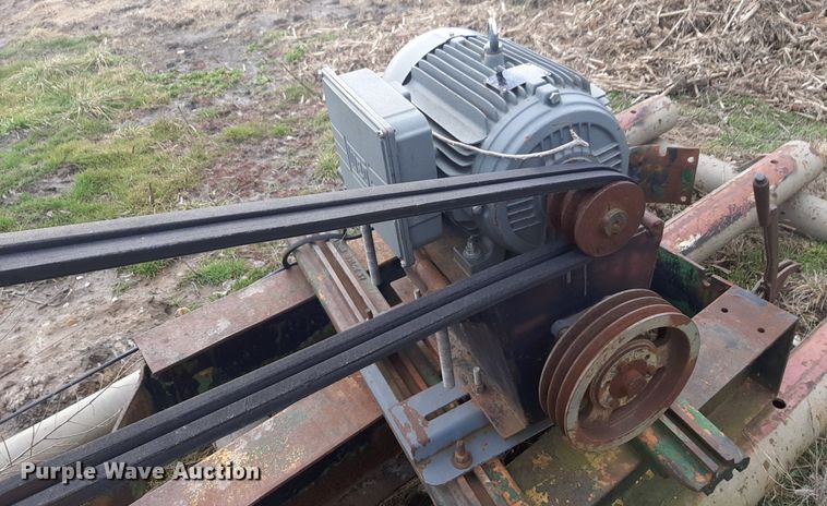 image for item DV9796 Emsco pump jack