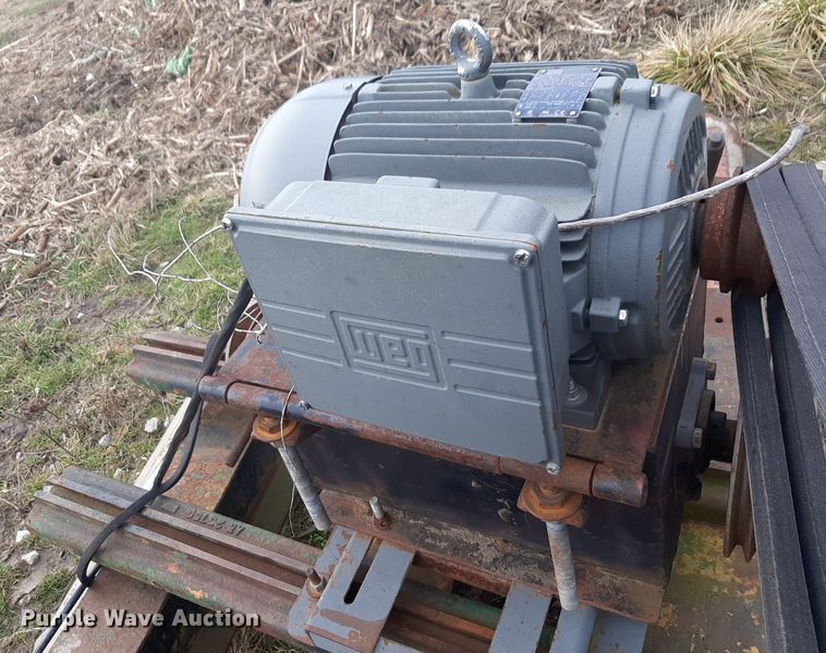 image for item DV9796 Emsco pump jack