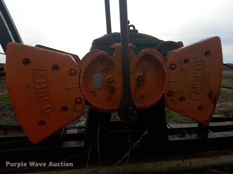 image for item DV9796 Emsco pump jack