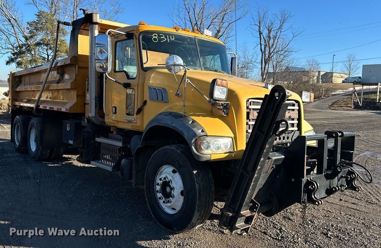 image for item DW2957 2010 Mack GU713 dump truck