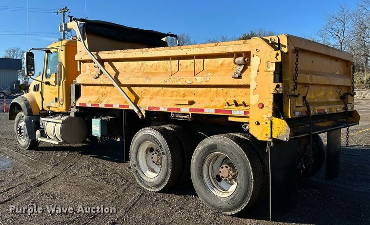 image for item DW2957 2010 Mack GU713 dump truck