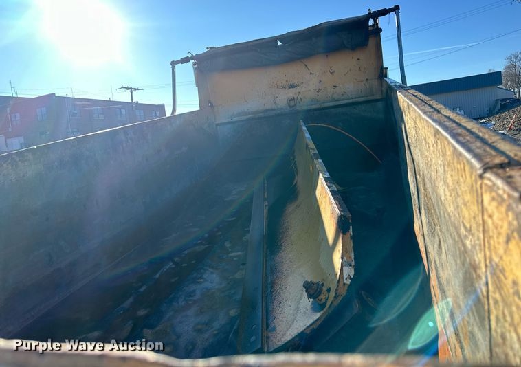 image for item DW2957 2010 Mack GU713 dump truck