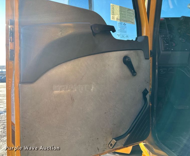 image for item DW2957 2010 Mack GU713 dump truck