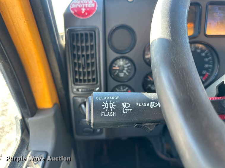 image for item DW2957 2010 Mack GU713 dump truck