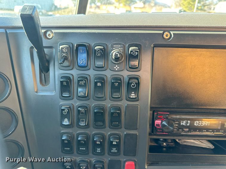 image for item DW2957 2010 Mack GU713 dump truck