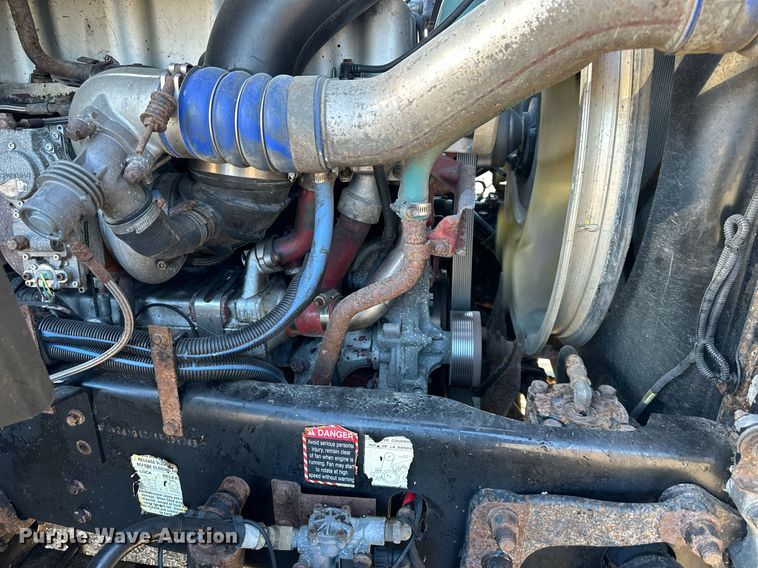 image for item DW2957 2010 Mack GU713 dump truck