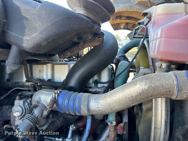 image for item DW2957 2010 Mack GU713 dump truck