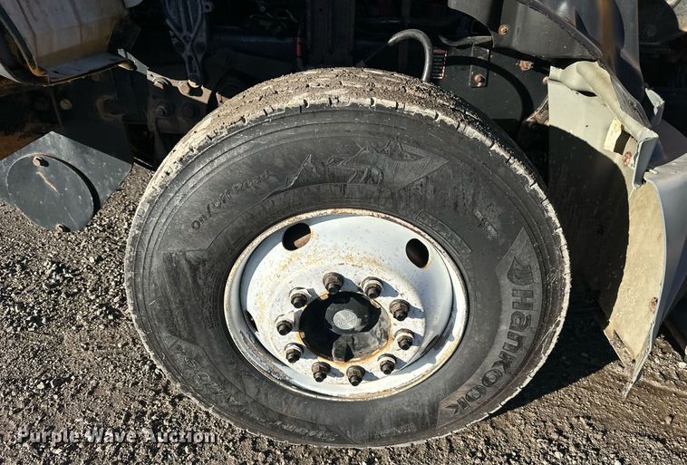 image for item DW2957 2010 Mack GU713 dump truck