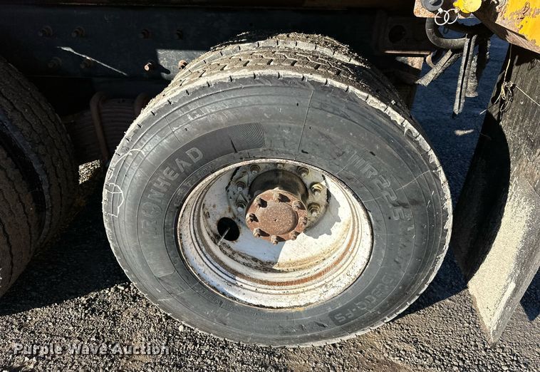 image for item DW2957 2010 Mack GU713 dump truck