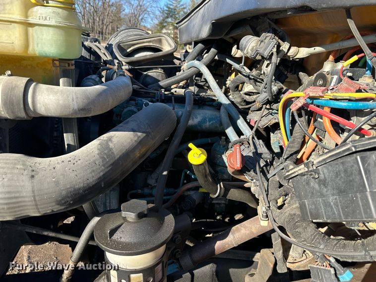 image for item DW2959 2005 International  7400 dump truck