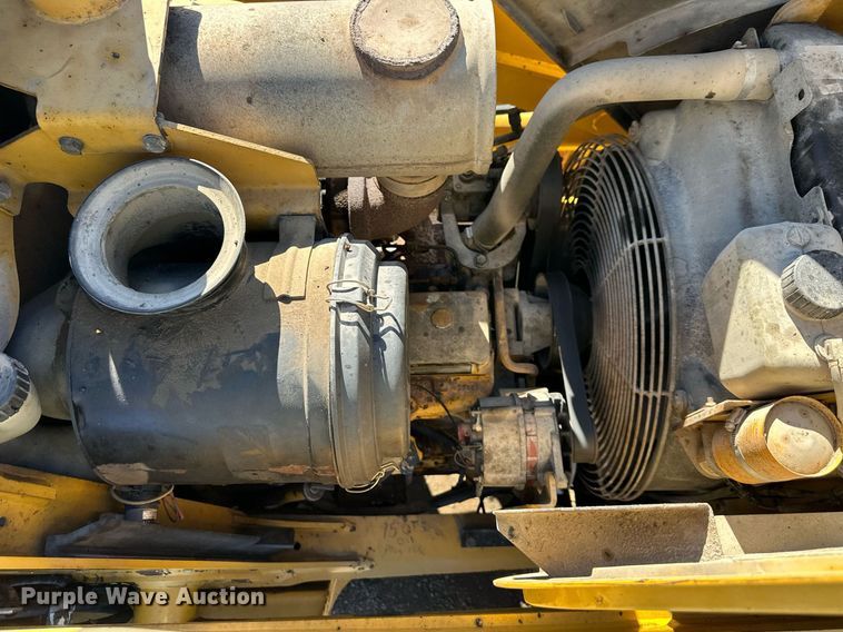 image for item DW2963 2003 John Deere 410G backhoe