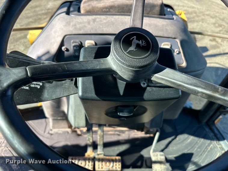 image for item DW2964 2003 John Deere 410G backhoe