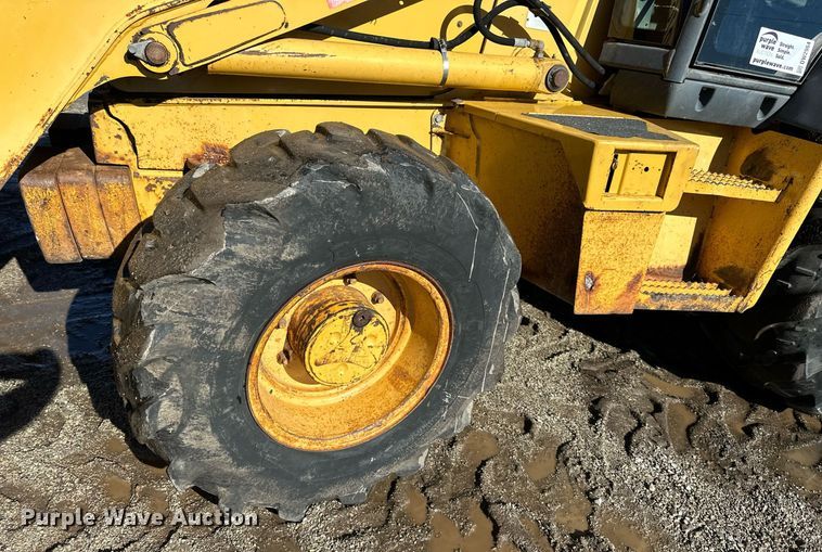 image for item DW2964 2003 John Deere 410G backhoe