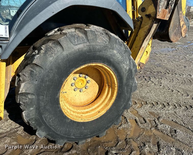 image for item DW2964 2003 John Deere 410G backhoe