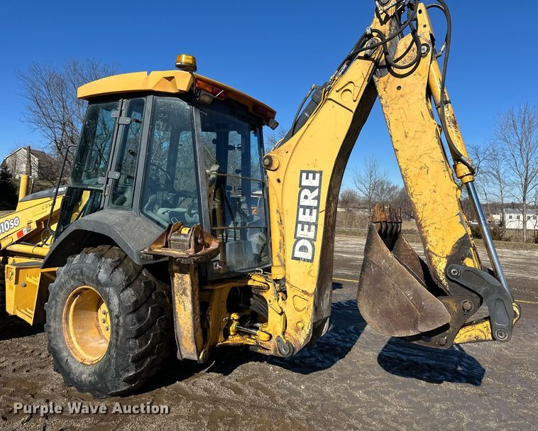 image for item DW2965 2001 John Deere 310SG backhoe