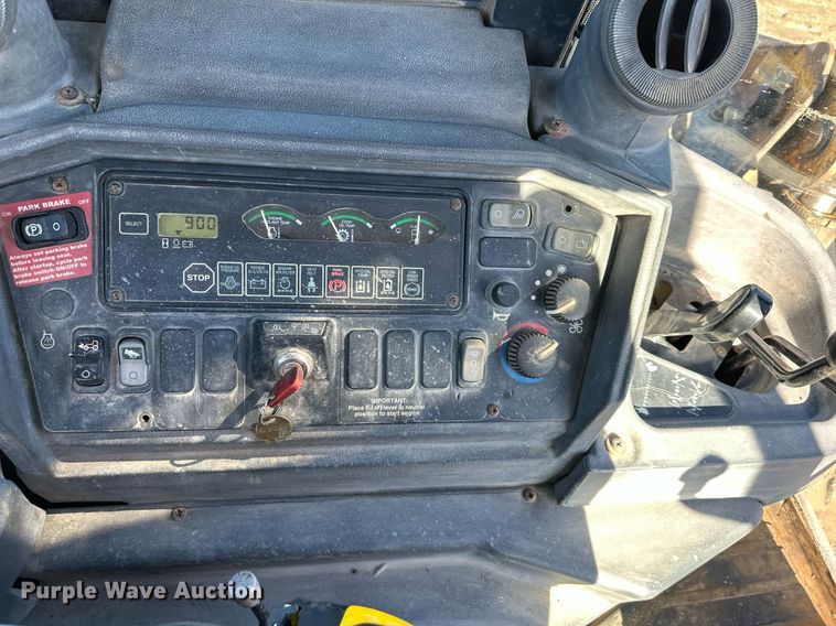 image for item DW2965 2001 John Deere 310SG backhoe