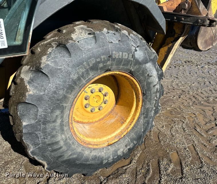 image for item DW2965 2001 John Deere 310SG backhoe