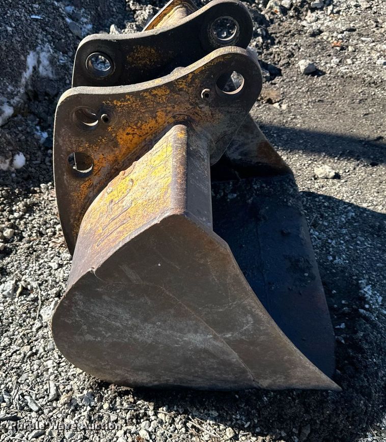 image for item DW2965 2001 John Deere 310SG backhoe