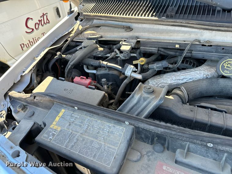 image for item EJ0175 2009 Ford E450 shuttle bus