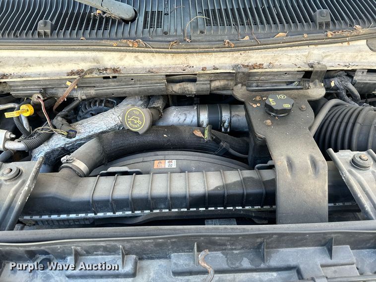 image for item EJ0204 2009 Ford E450 shuttle bus