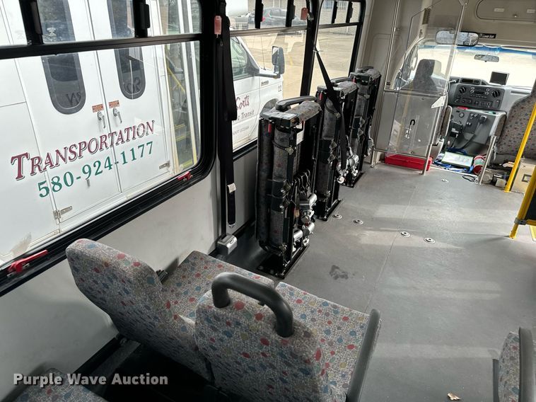 image for item EJ0218 2014 Ford E450 shuttle bus 