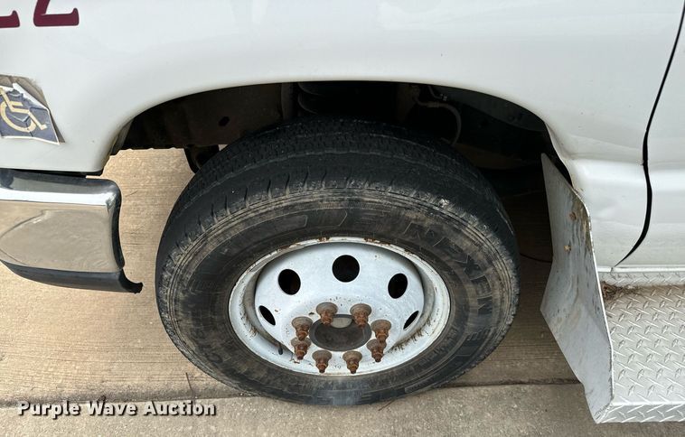 image for item EJ0219 2014 Ford E450 shuttle bus