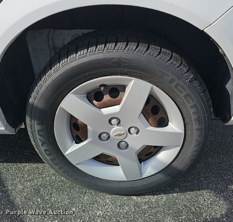 image for item EJ5863 2008 Chevrolet Cobalt LS 