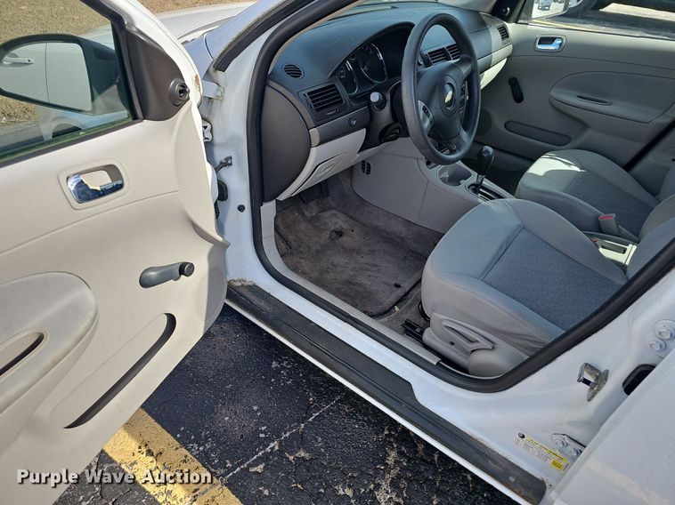 image for item EJ5865 2008 Chevrolet Cobalt LS 