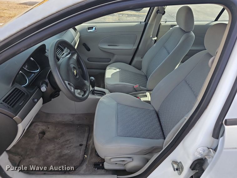 image for item EJ5865 2008 Chevrolet Cobalt LS 