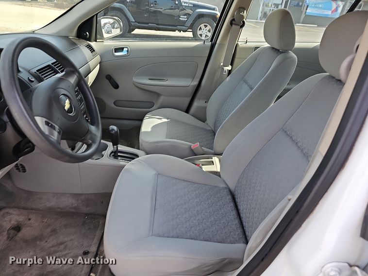 image for item EJ5865 2008 Chevrolet Cobalt LS 