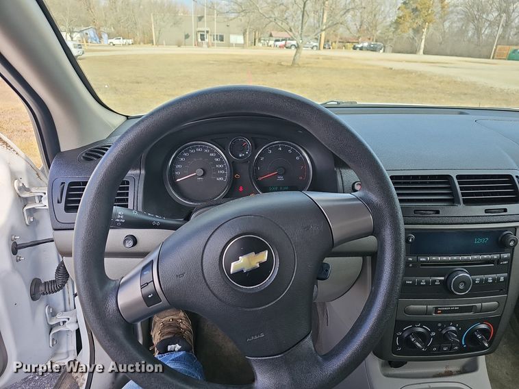 image for item EJ5865 2008 Chevrolet Cobalt LS 