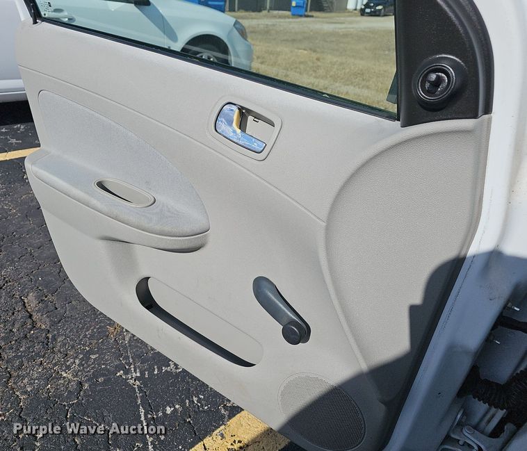 image for item EJ5865 2008 Chevrolet Cobalt LS 
