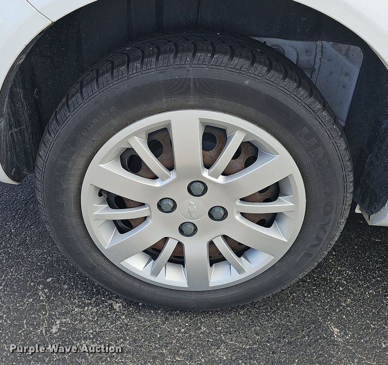 image for item EJ5867 2009 Chevrolet Cobalt LS 