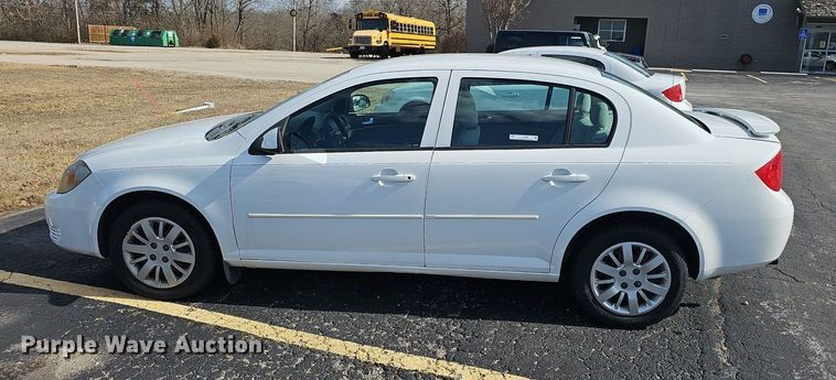 image for item EJ5868 2010 Chevrolet Cobalt LT 