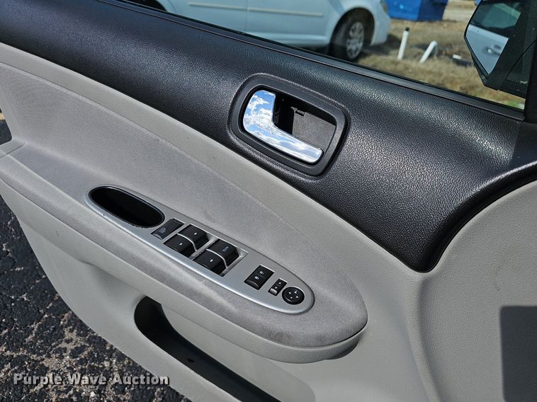 image for item EJ5868 2010 Chevrolet Cobalt LT 