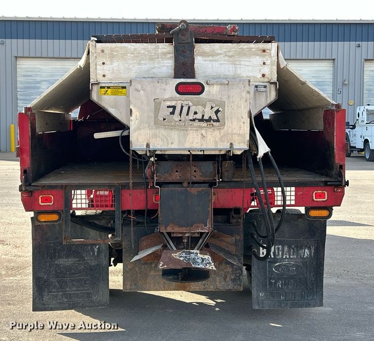image for item EK4016 2007 Ford F550 Super Duty XL dump truck
