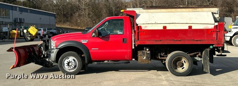 image for item EK4016 2007 Ford F550 Super Duty XL dump truck
