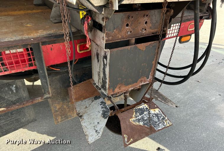 image for item EK4016 2007 Ford F550 Super Duty XL dump truck