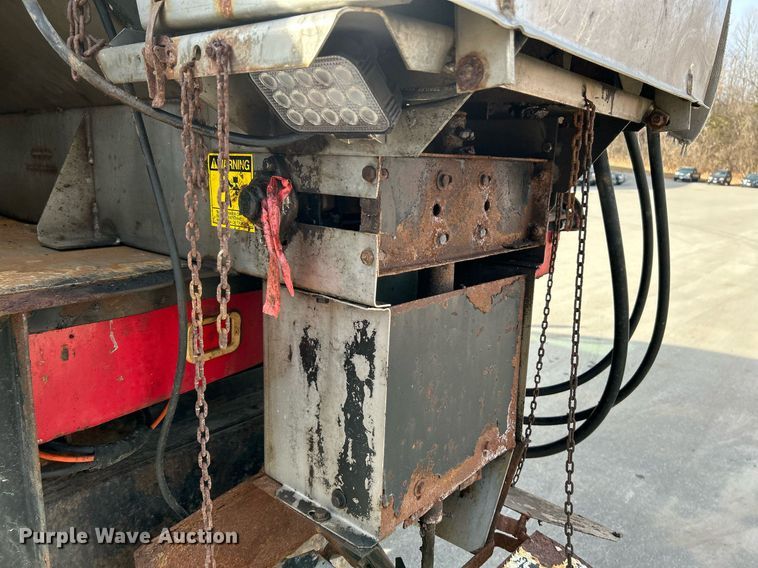 image for item EK4016 2007 Ford F550 Super Duty XL dump truck