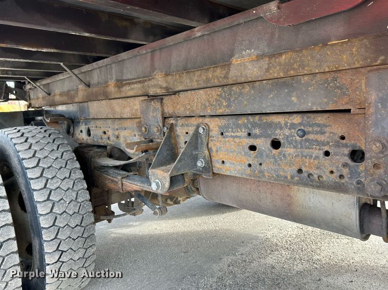 image for item EK4016 2007 Ford F550 Super Duty XL dump truck