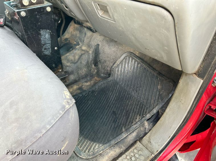 image for item EK4016 2007 Ford F550 Super Duty XL dump truck