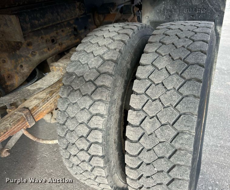 image for item EK4016 2007 Ford F550 Super Duty XL dump truck