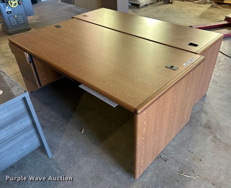 image for item EK9960 (2) desks 