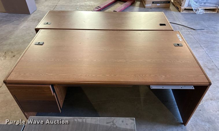 image for item EK9960 (2) desks 